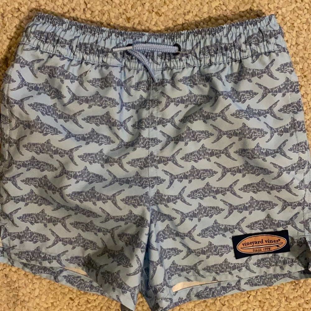 Vineyard vines Boys bathing suit